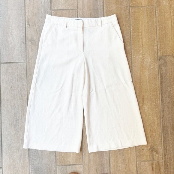 Theory Women’s Halientra Wide Leg Chino Pants Crop White 8 - Picture 1 of 6